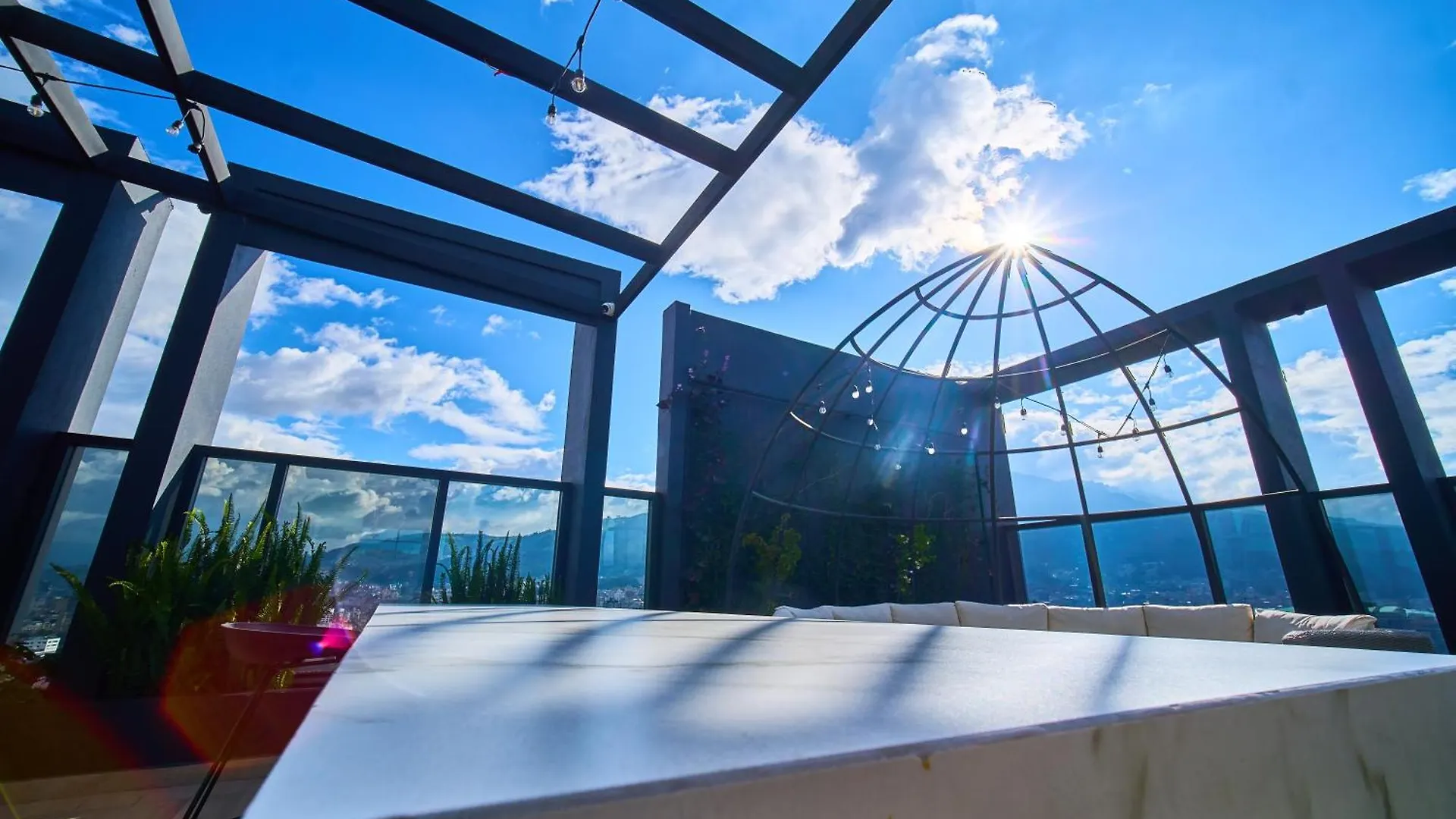 Apartament Lujoso Apartaestudio En La Carolina Quito Ekwador